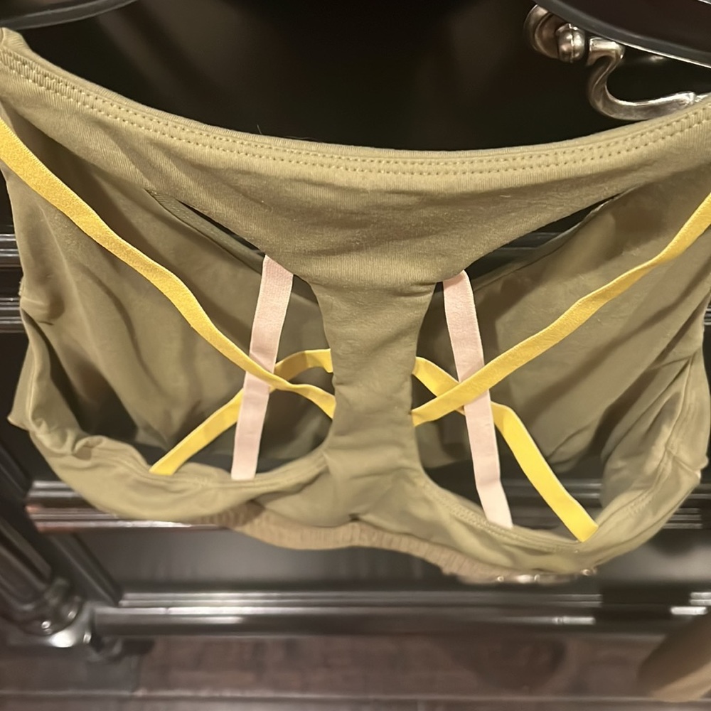 Fabletics small 2 piece set - Picture 5 of 8